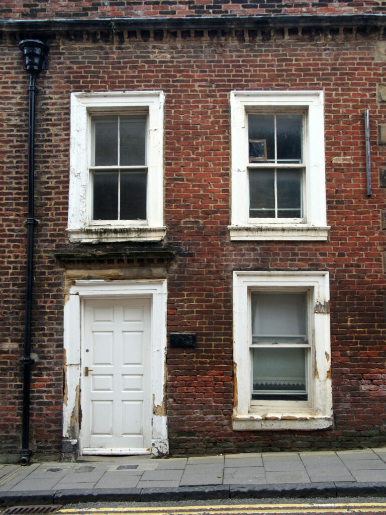 Is It Worth Buying A House That Needs Renovating In Swansea?
