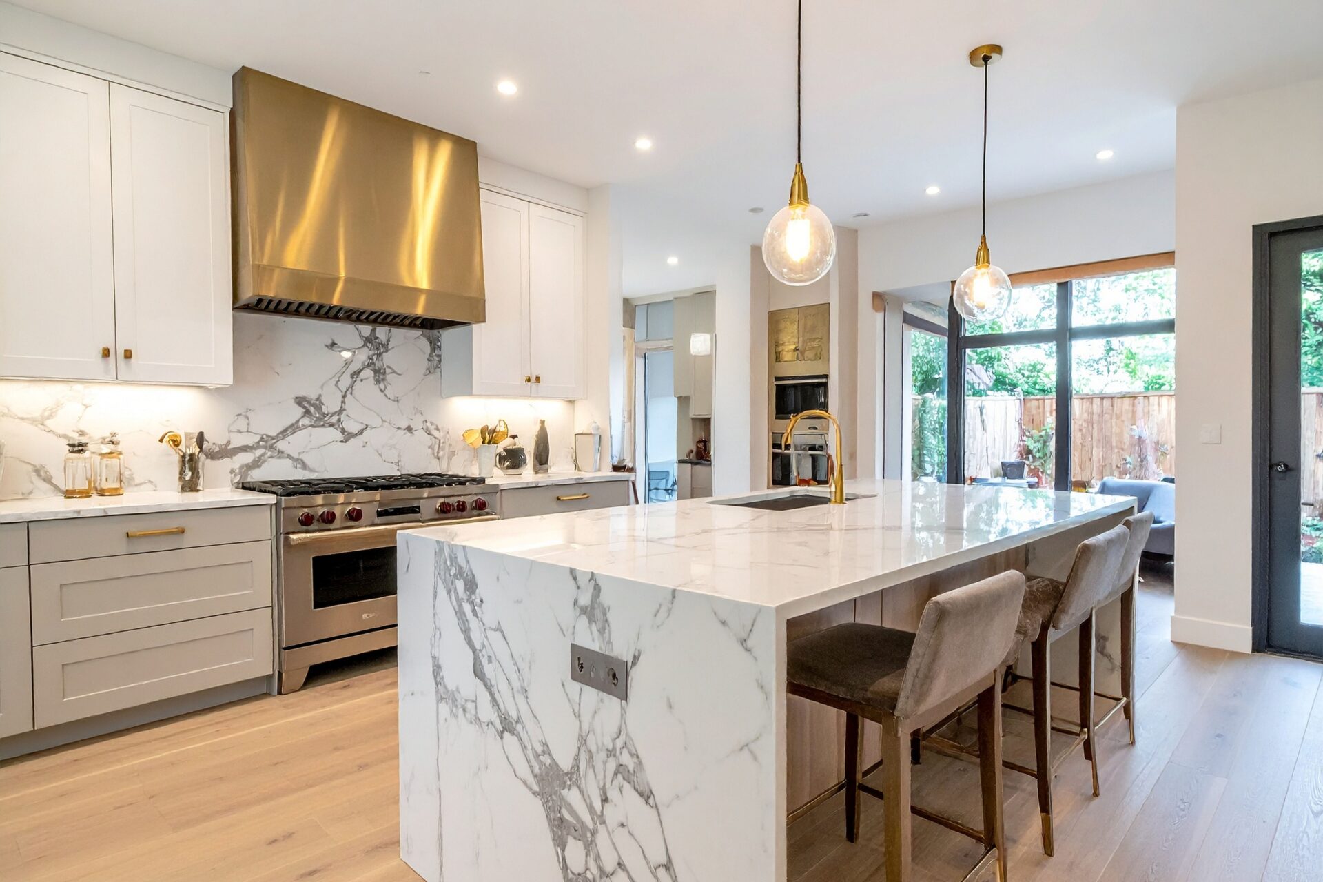 Modern luxury kitchen interior representing homes for sale across Tamworth areas including B77 B78 and B79 in 2026